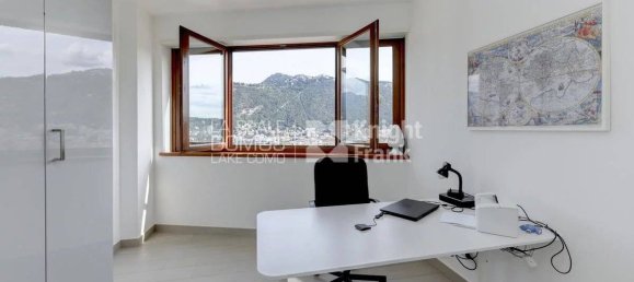 3 Schlafzimmer Penthouse in Como, Italy, Nr. 186986 13