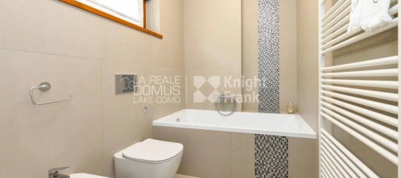 3 Schlafzimmer Penthouse in Como, Italy, Nr. 186986 11