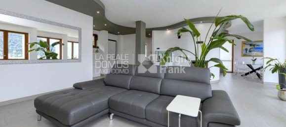 3 Schlafzimmer Penthouse in Como, Italy, Nr. 186986 43