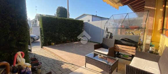 4 rooms House in Trescore Cremasco, Italy No. 159818 3