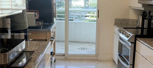 2 bedrooms Commercial property for sale in Miami, Miami-Dade, Florida, USA № 615919 20