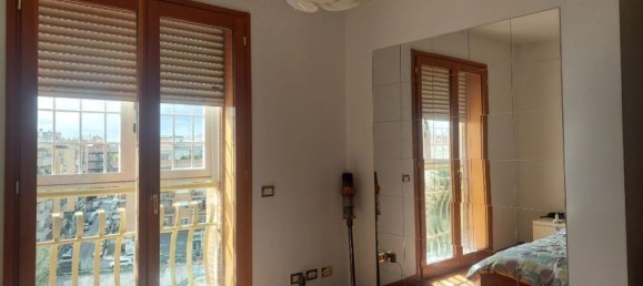 2 rooms Apartment in Rome, Italy No. 200584 17