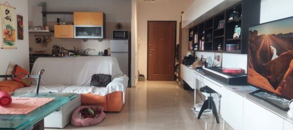 2 rooms Apartment in Rome, Italy No. 200584 5