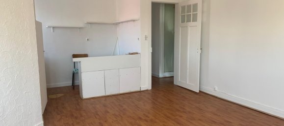 Квартира с 2 спальнями в Нёфшатель-Ардело, Франция № 154334 3