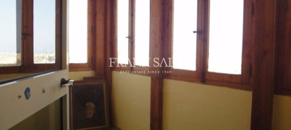 3 bedrooms Villa in Saint Julian's, Malta No. 3574 12