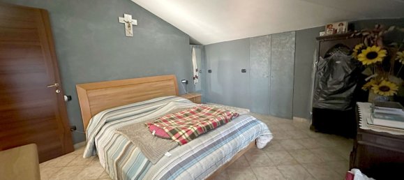 5-salle Appartement à Castellarano, Italy No. 97030 11