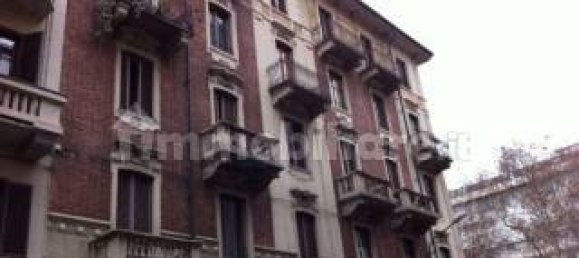 3 bedrooms Apartment in Turin, Italy No. 281080 11