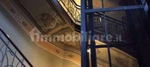 3 bedrooms Apartment in Turin, Italy No. 281080 9