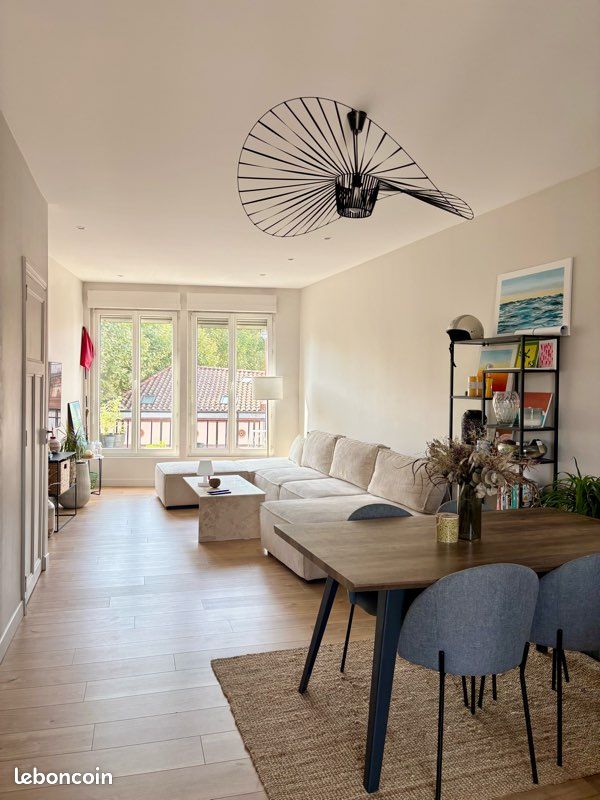 Apartamento de 2 dormitorios en Toulouse, France No. 318871