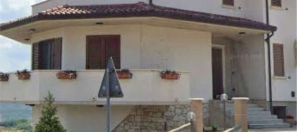 5 rooms Villa in San Valentino in Abruzzo Citeriore, Italy No. 268967 32