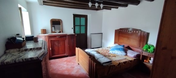 2 bedrooms House in Ruan-sur-Egvonne, France No. 227060 4