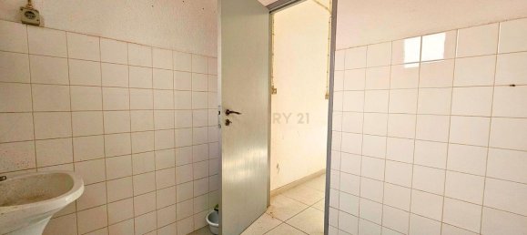 3 bedrooms Castles in Oeiras, Portugal No. 186039 16