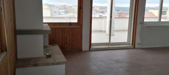 1 bedroom Penthouse in Sassari, Italy No. 377531 3