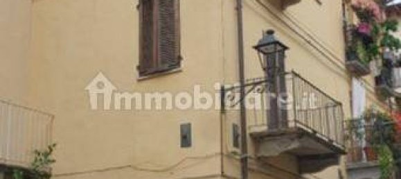 Коммерческая недвижимость с 5 комнатами в Кьери, Италия № 147549 9