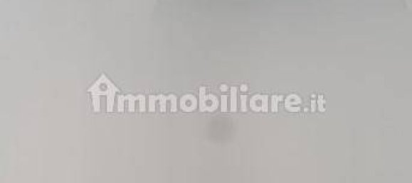 Коммерческая недвижимость с 5 комнатами в Кьери, Италия № 147549 16