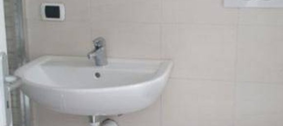 Коммерческая недвижимость с 5 комнатами в Кьери, Италия № 147549 19