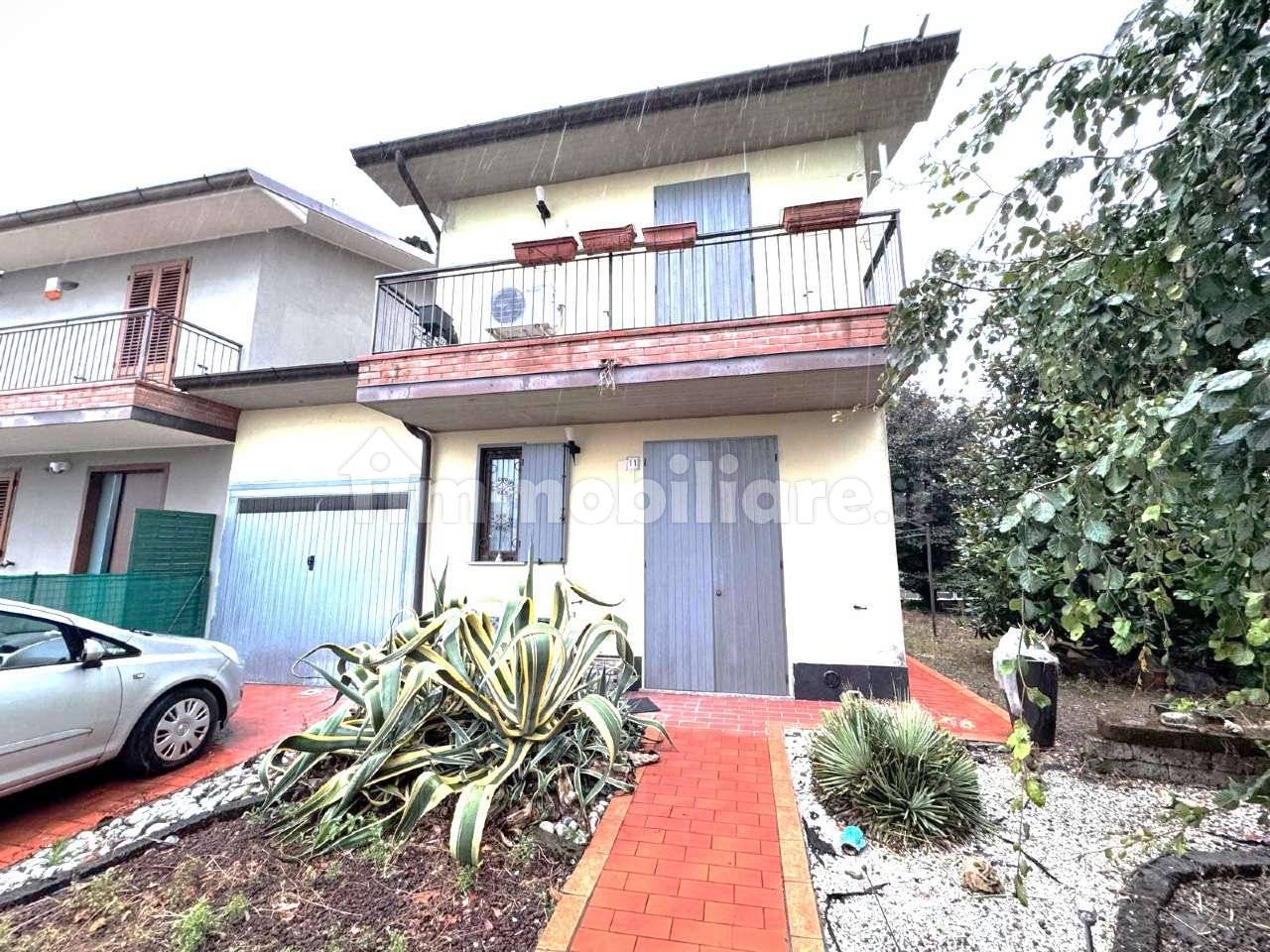 Casa de 2 dormitorios en Misano di Gera d'Adda, Italy No. 282341