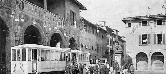 Propriété commerciale à San Giovanni Valdarno, Italy 890m² No. 48315 15