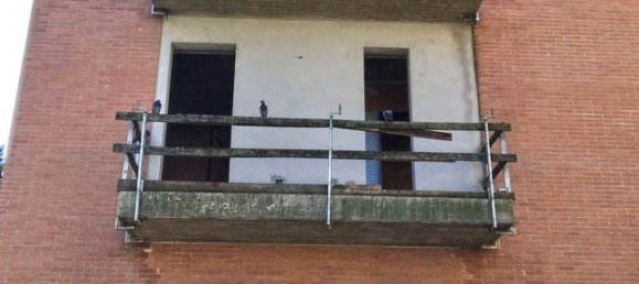 Propriété commerciale à San Giovanni Valdarno, Italy 890m² No. 48315 8