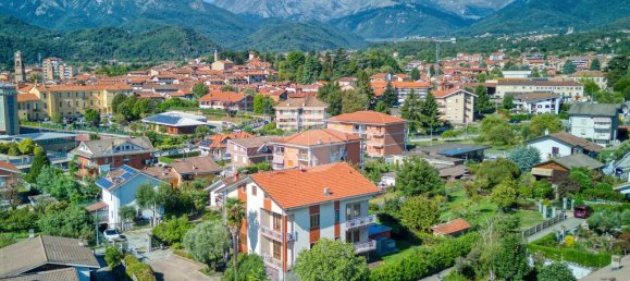 6 bedrooms Villa in Giaveno, Italy No. 377594 5