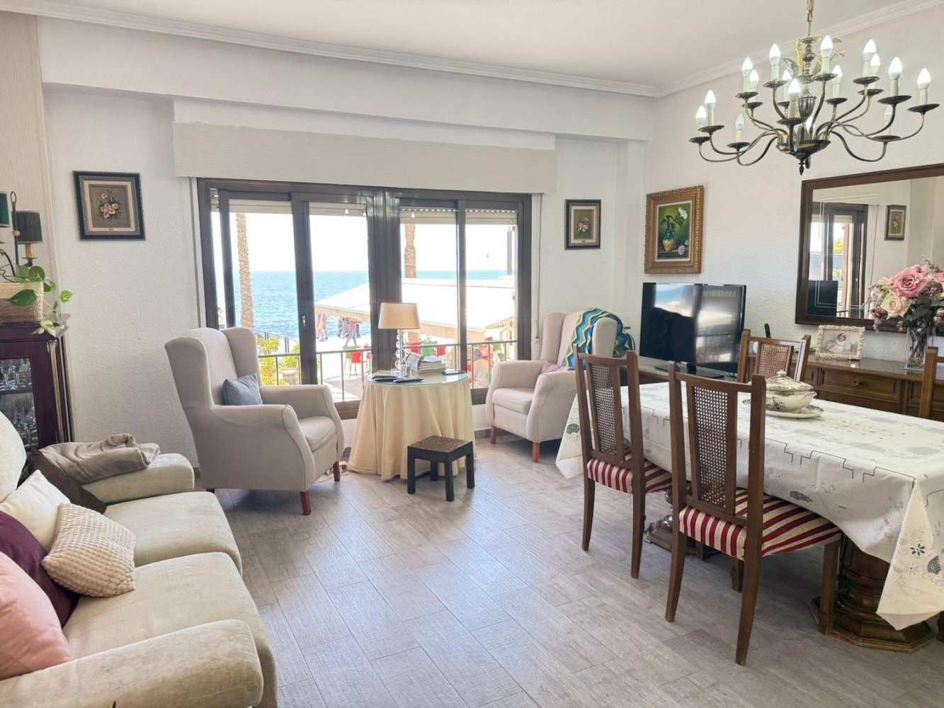 4 chambres Appartement à Torrevieja, Spain No. 90072