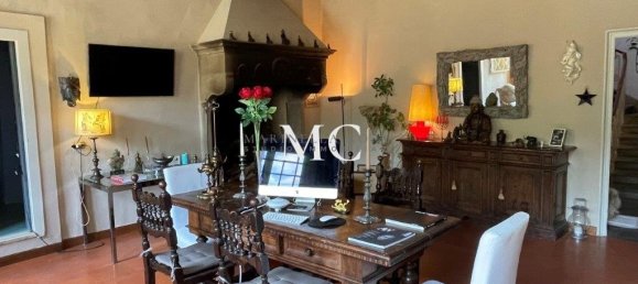 10 bedrooms Villa in Greve in Chianti, Italy No. 189723 14