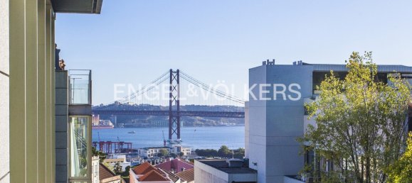 3 غرف نوم منزل ذو طابقين في Lisbon, Portugal رقم 105249 31