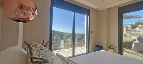 7 bedrooms Villa in Marbella, Spain No. 33862 12