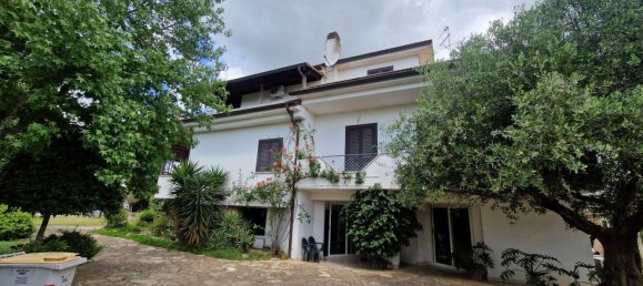 12-salle Villa à Latina, Italy No. 295433 2