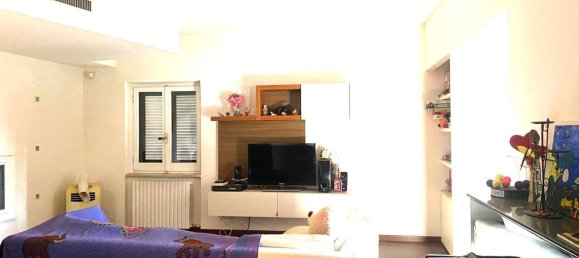 12-salle Villa à Latina, Italy No. 295433 42