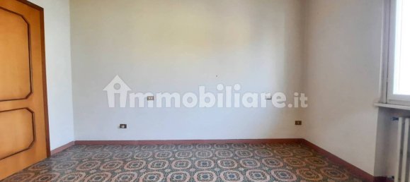 4 غرف نوم فيلا في Desenzano del Garda, Italy رقم 295927 28