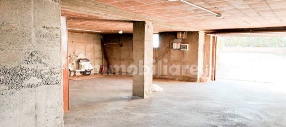 4 غرف نوم فيلا في Desenzano del Garda, Italy رقم 295927 17