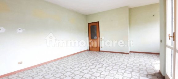 4 غرف نوم فيلا في Desenzano del Garda, Italy رقم 295927 10