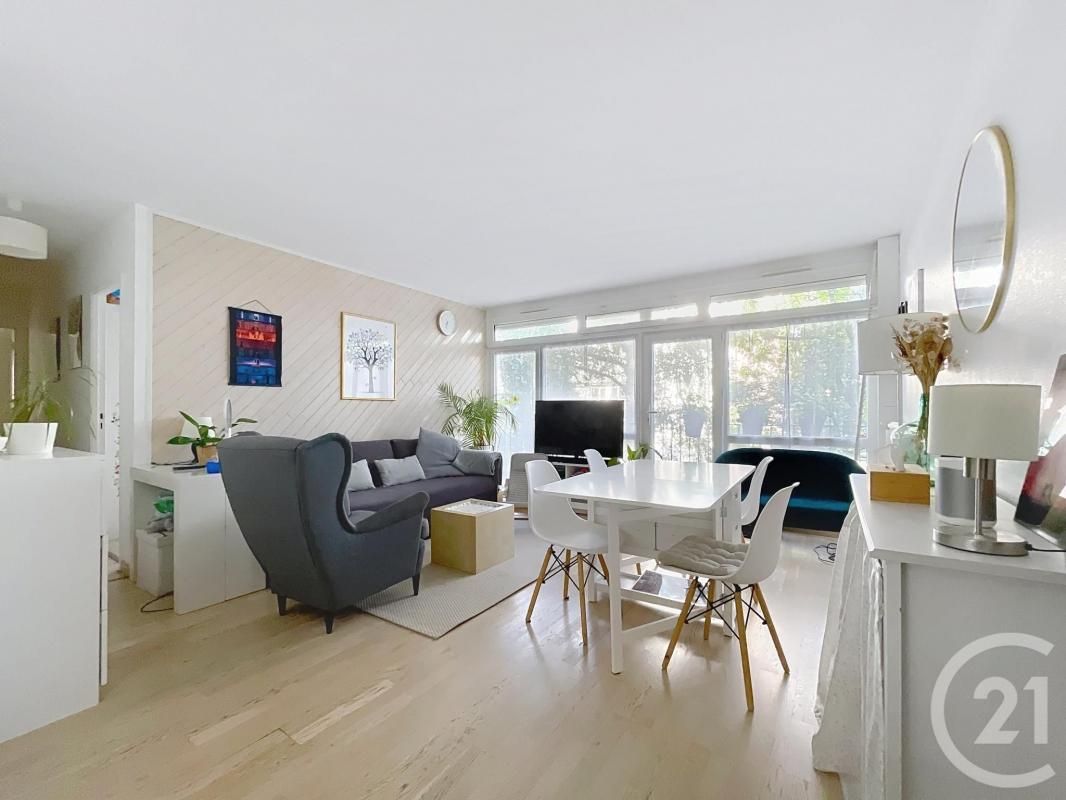 2 bedrooms Apartment in Houilles, France No. 318518