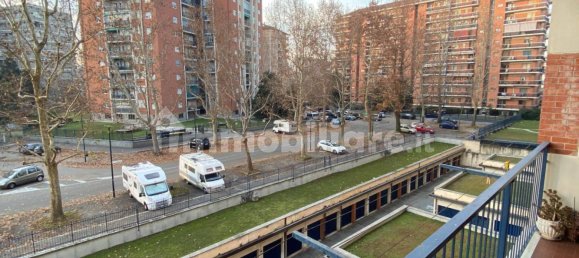 3 bedrooms Apartment in Turin, Italy No. 312891 7