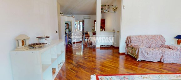 Apartamento de 3 divisões em Bari, Italy N.º 293344 4