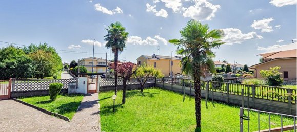 10غرفة فيلا في Paderno Dugnano, Italy رقم 287708 12