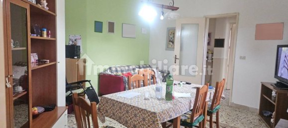 5-salle Appartement à Trecastagni, Italy No. 370040 12