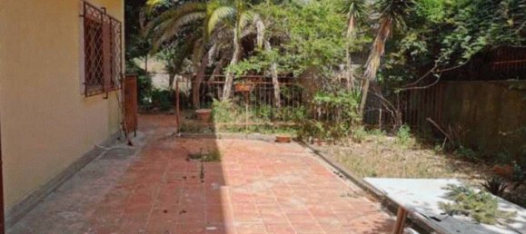 3 bedrooms Apartment in Cosenza, Italy No. 345979 3