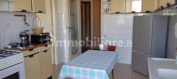 3 Schlafzimmer Wohnung in Rome, Italy, Nr. 337394 14