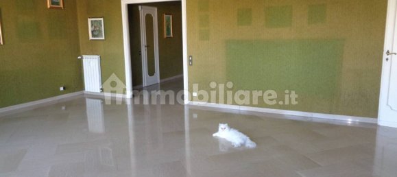 3 Schlafzimmer Wohnung in Rome, Italy, Nr. 337394 9