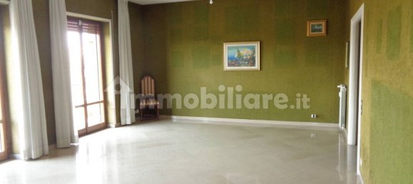 3 Schlafzimmer Wohnung in Rome, Italy, Nr. 337394 5