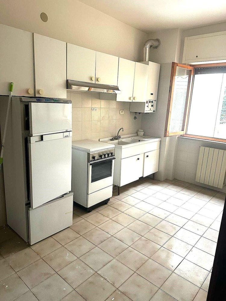 3 bedrooms Apartment in Caramanico Terme, Italy No. 348044