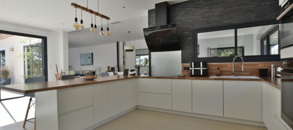 5 bedrooms Villa in Nages-et-Solorgues, France No. 359753 21