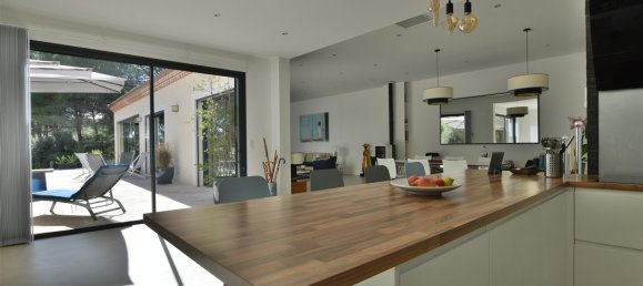 5 bedrooms Villa in Nages-et-Solorgues, France No. 359753 20