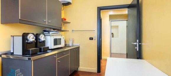 10 bedrooms Apartment in Turin, Italy No. 143694 22