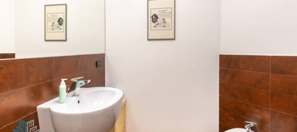 10 bedrooms Apartment in Turin, Italy No. 143694 23