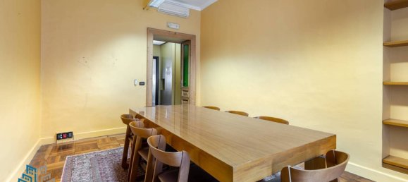 10 bedrooms Apartment in Turin, Italy No. 143694 34