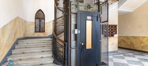 10 bedrooms Apartment in Turin, Italy No. 143694 6