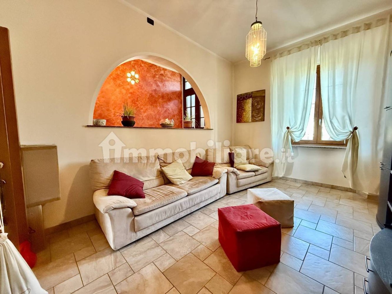 2 bedrooms Apartment in Castelvetro Piacentino, Italy No. 229478